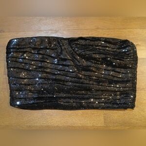 NWOT/ LULU'S black sequin bustier crop top